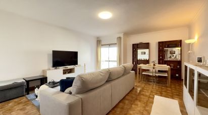 Apartment T3 in Barreiro E Lavradio of 104 m²