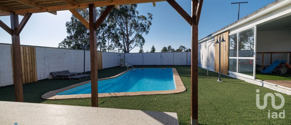 Maison T3 à São Pedro da Torre de 364 m²