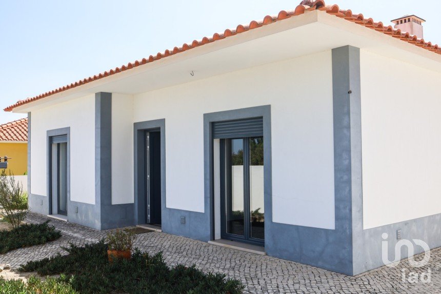 House T3 in Coruche, Fajarda e Erra of 132 m²
