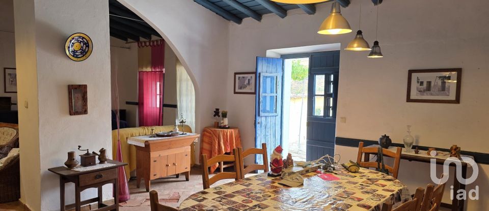 Casa tradicional T5 em Santana de Cambas de 344 m²