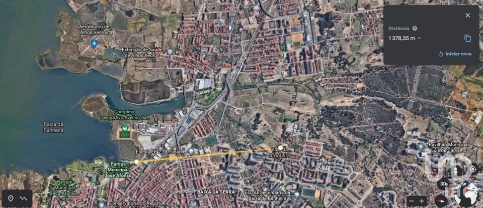 Terreno urbano em Baixa Da Banheira E Vale Da Amoreira de 226 m²