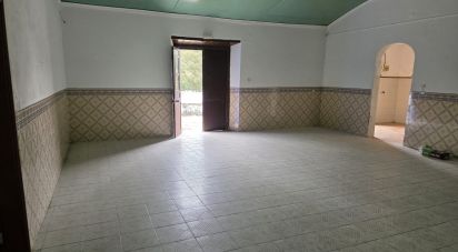 Boutique/Local commercial à Santana de Cambas de 103 m²