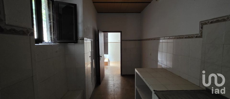 Boutique/Local commercial à Santana de Cambas de 103 m²