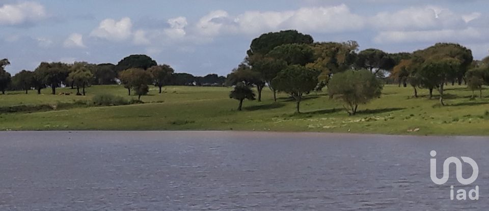 Terreno urbano em Poceirão e Marateca de 76 138 m²