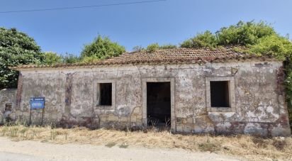 House T3 in Azambujeira e Malaqueijo of 145 m²