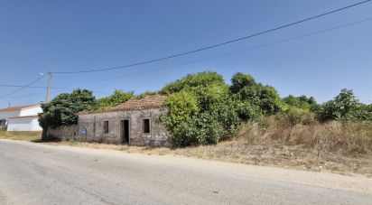 House T3 in Azambujeira e Malaqueijo of 145 m²