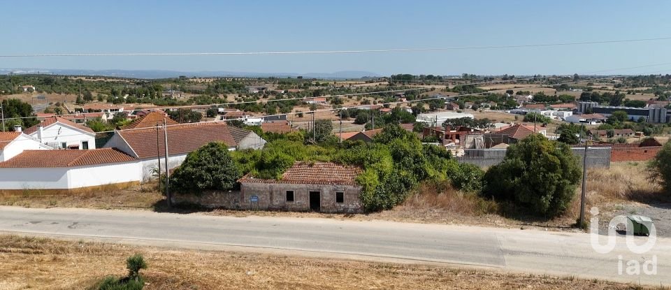 Moradia T3 em Azambujeira e Malaqueijo de 145 m²