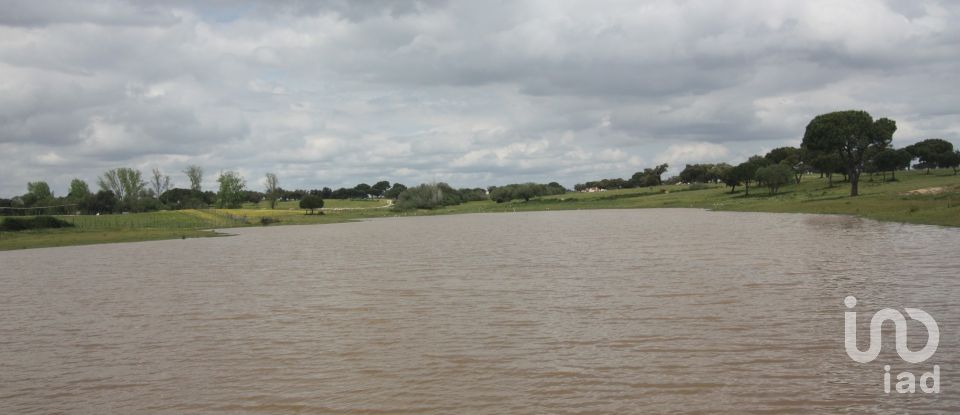 Terreno urbano em Poceirão e Marateca de 869 461 m²