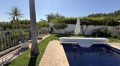 Maison T4 à Almancil de 245 m²