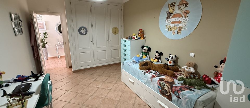 Maison T4 à Almancil de 245 m²