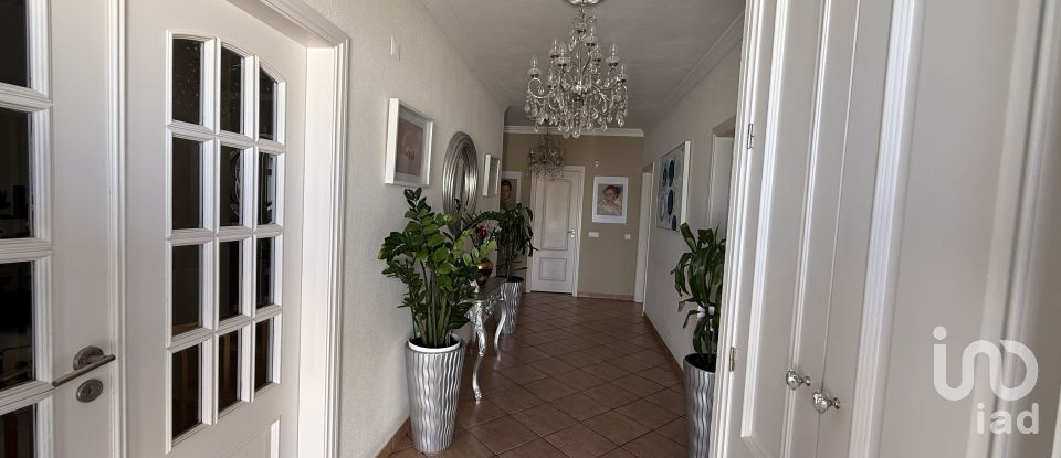 Maison T4 à Almancil de 245 m²