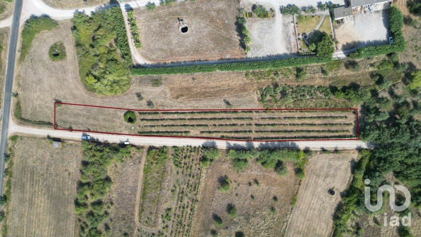 Terreno rústico em Cumeeira de 2 438 m²