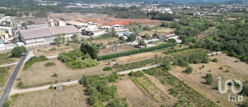 Terreno rústico em Cumeeira de 2 438 m²