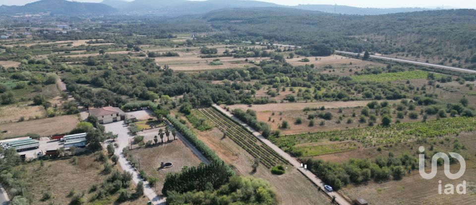 Terreno rústico em Cumeeira de 2 438 m²