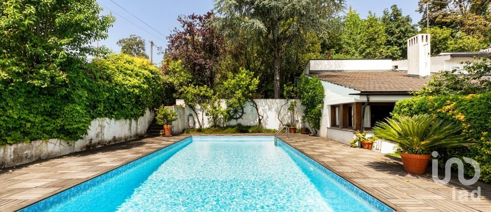 House T5 in Santo Tirso, Couto (Santa Cristina e São Miguel) e Burgães of 323 m²