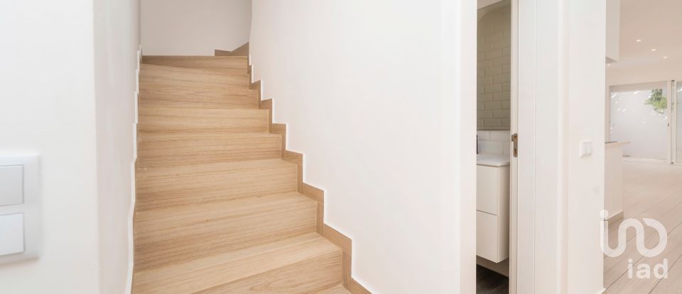 Maison T3 à Faro (Sé e São Pedro) de 129 m²