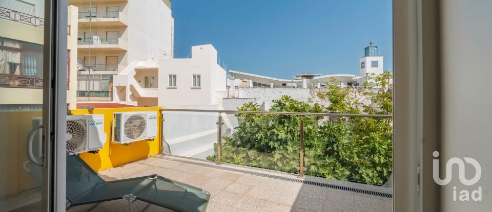 Maison T3 à Faro (Sé e São Pedro) de 129 m²
