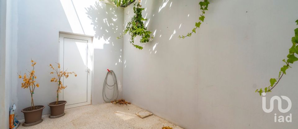 Maison T3 à Faro (Sé e São Pedro) de 129 m²