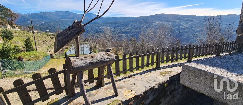 Ferme T2 à Lagos Da Beira E Lajeosa de 32 320 m²