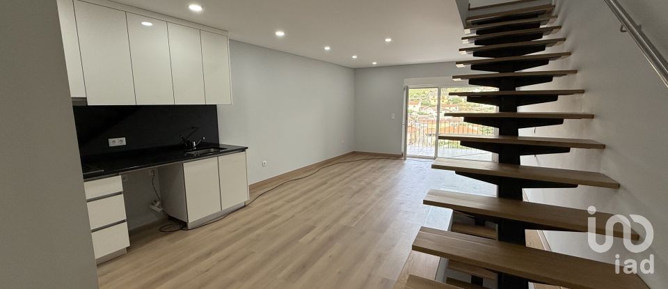 Appartement T3 à Poiares e Canelas de 140 m²