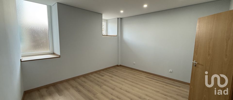 Appartement T3 à Poiares e Canelas de 140 m²