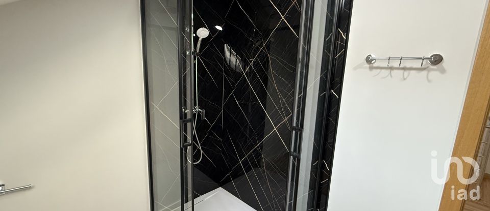 Apartamento T2 em Poiares e Canelas de 130 m²