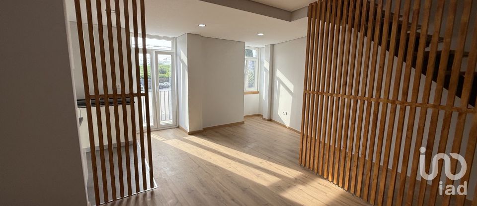 Apartamento T2 em Poiares e Canelas de 130 m²