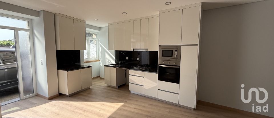Apartamento T1 em Poiares e Canelas de 60 m²
