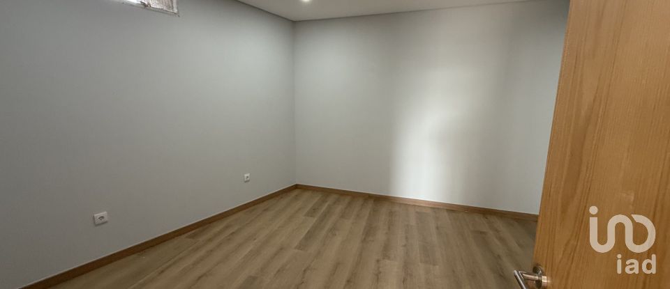 Apartamento T1 em Poiares e Canelas de 60 m²