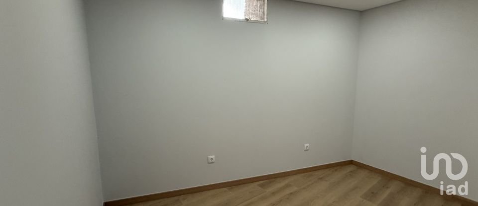 Apartamento T1 em Poiares e Canelas de 60 m²