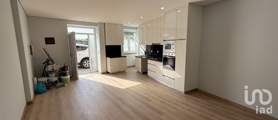 Apartamento T1 em Poiares e Canelas de 60 m²