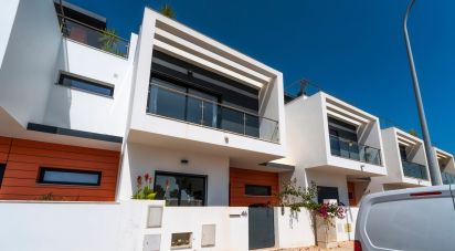 Moradia T3 em Moncarapacho e Fuseta de 126 m²