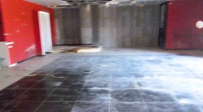 Boutique/Local commercial à Aradas de 784 m²