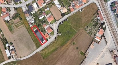 Boutique/Local commercial à Aradas de 784 m²