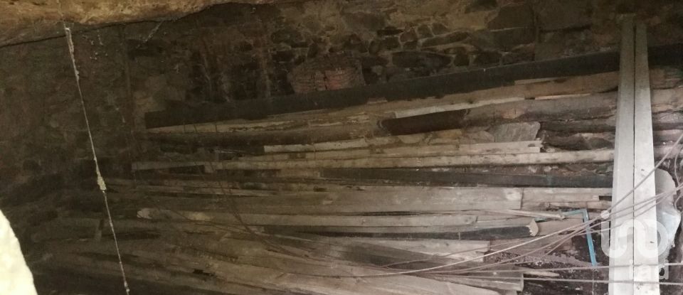 Maison T0 à Alvares de 56 m²