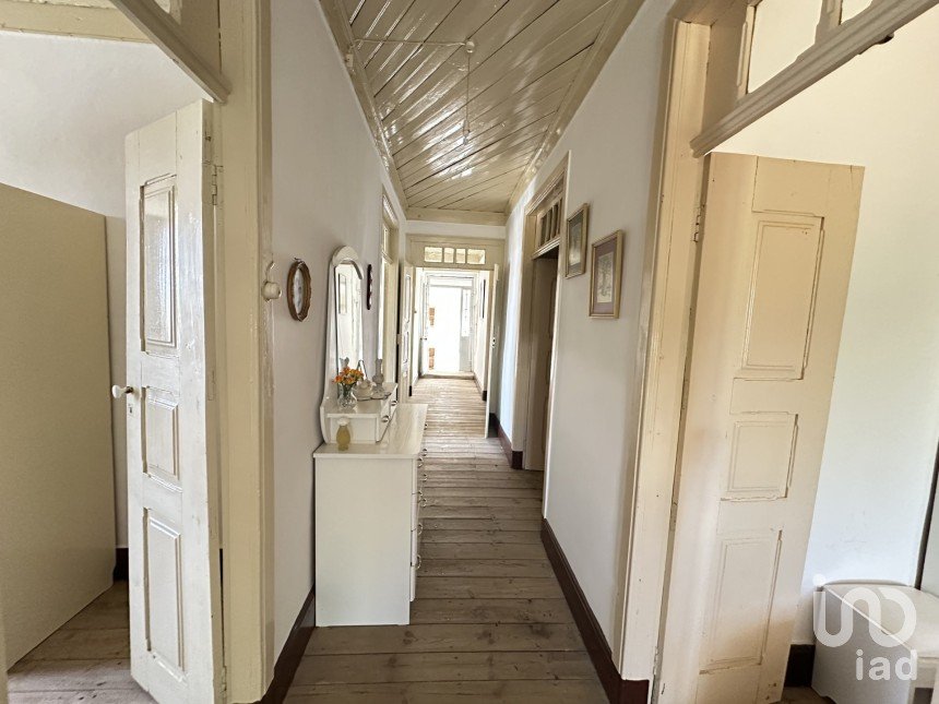 House T4 in Prova e Casteição of 277 m²