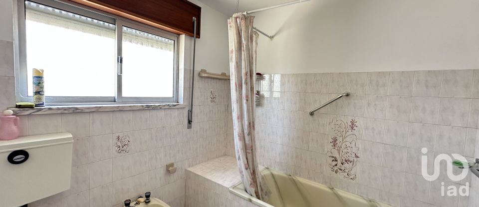 House T4 in Prova e Casteição of 277 m²