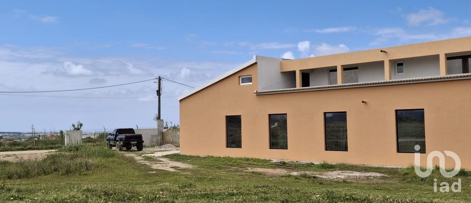 Boutique/Local commercial à Ferrel de 216 m²