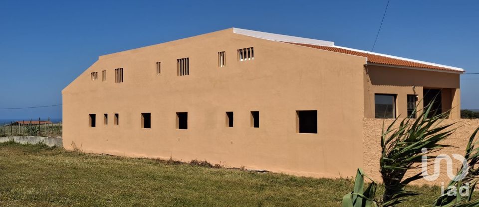 Boutique/Local commercial à Ferrel de 216 m²