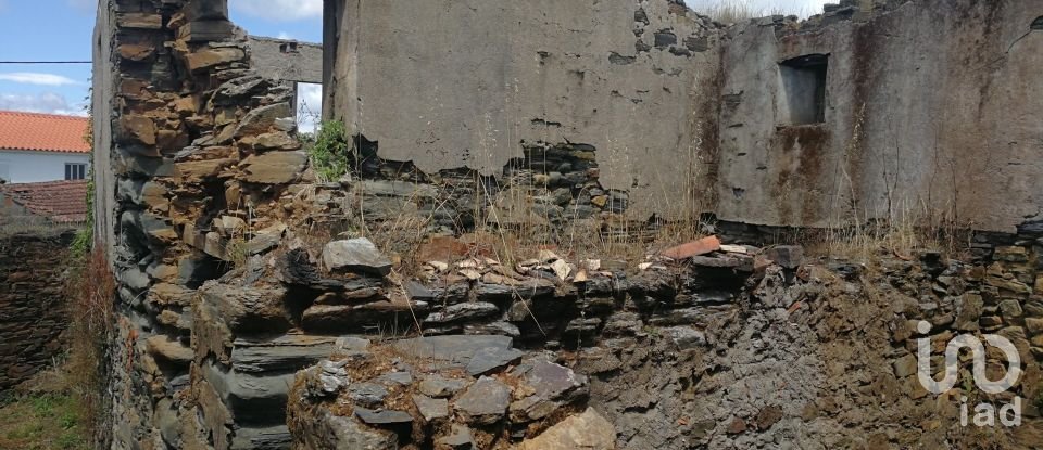 Maison T0 à Pedrógão Grande de 57 m²