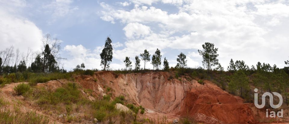 Terreno em Areias e Pias de 3 240 m²