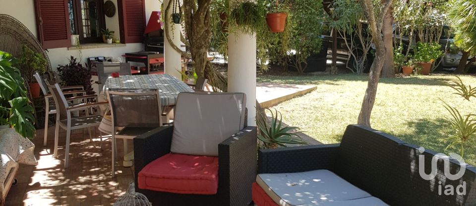 Maison T7 à Faro (Sé e São Pedro) de 607 m²