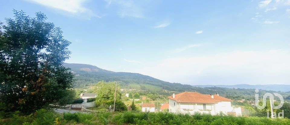 Terrain agricole à Cornes de 9 520 m²