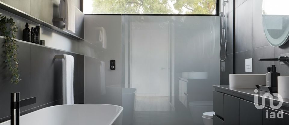 Maison T3 à Lordelo Do Ouro E Massarelos de 164 m²