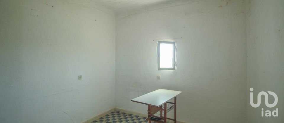 House T5 in Rio de Moinhos of 209 m²