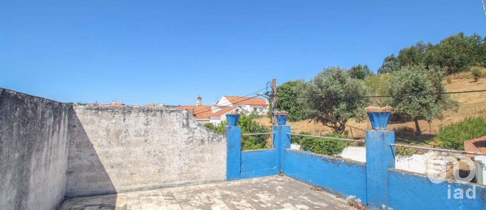 House T5 in Rio de Moinhos of 209 m²