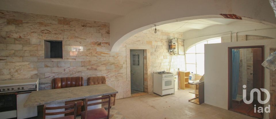 House T5 in Rio de Moinhos of 209 m²