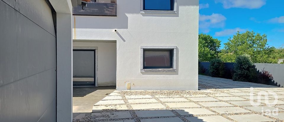 Moradia T3 em Ribamar de 205 m²