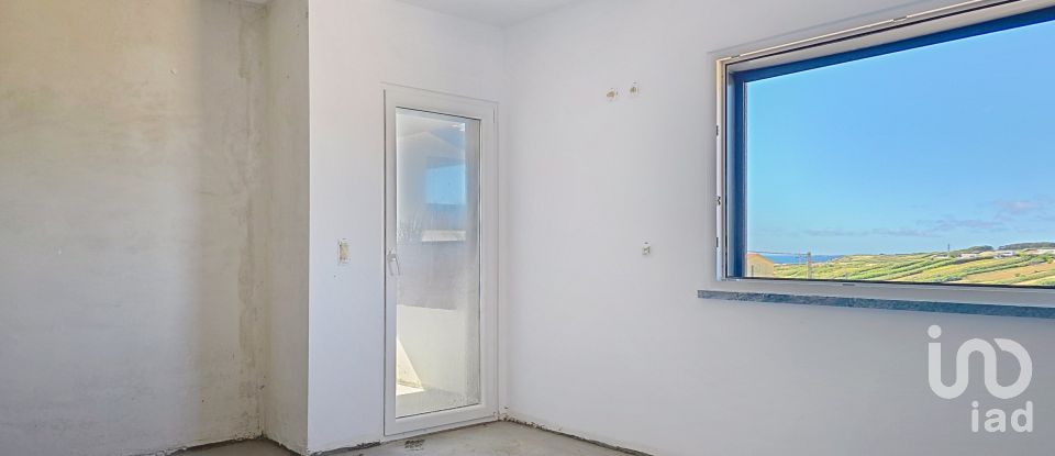 Moradia T3 em Ribamar de 205 m²