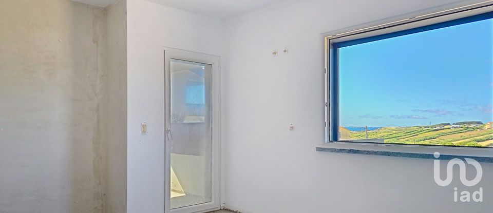 Moradia T3 em Ribamar de 205 m²